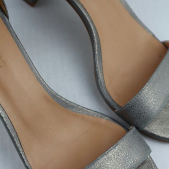 Sundance Women Size 7 Metallic Gold Silver Leather Block Heel Gladiator Sandals - Picture 7 of 10